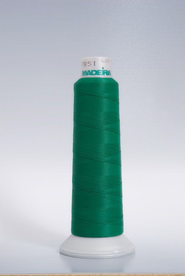 Нитки матовые, вышивальные Frosted Matt MADEIRA №40, 2500м
