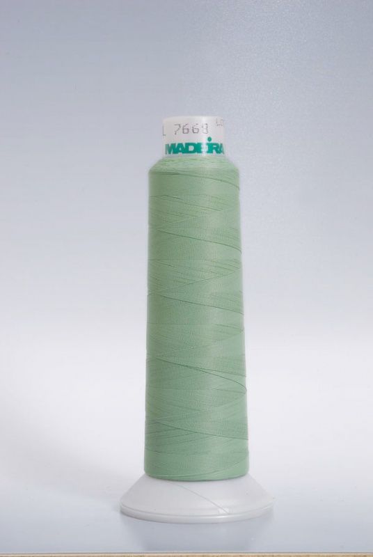 Нитки матовые, вышивальные Frosted Matt MADEIRA №40, 2500м