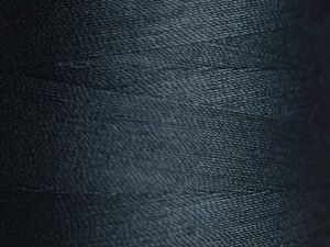 Нити для машинной стежки Madeira Aeroquilt №40 (2750 м) (8000)