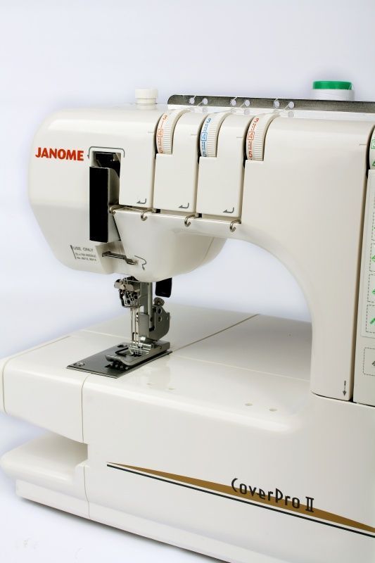 Распошивальная машина Janome Cover Pro 2 / II