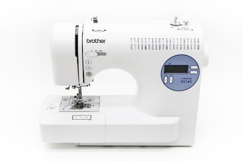Швейная машина Brother DS-140