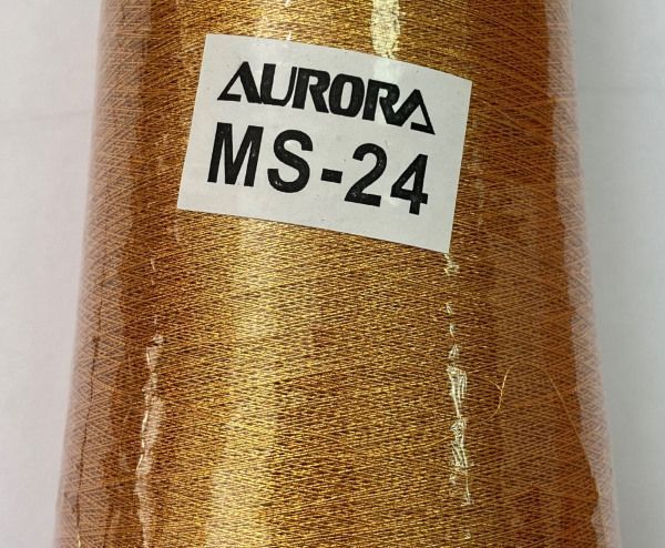 Металлизированная вышивальная нить Aurora 5000 м