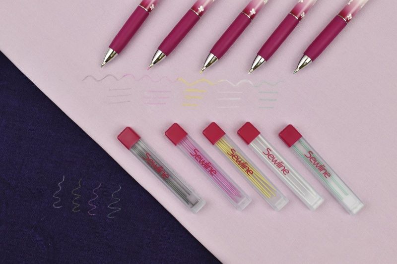 Карандаш для ткани автоматический с 6 запасными грифелями черного цвета Sewline FAB50038