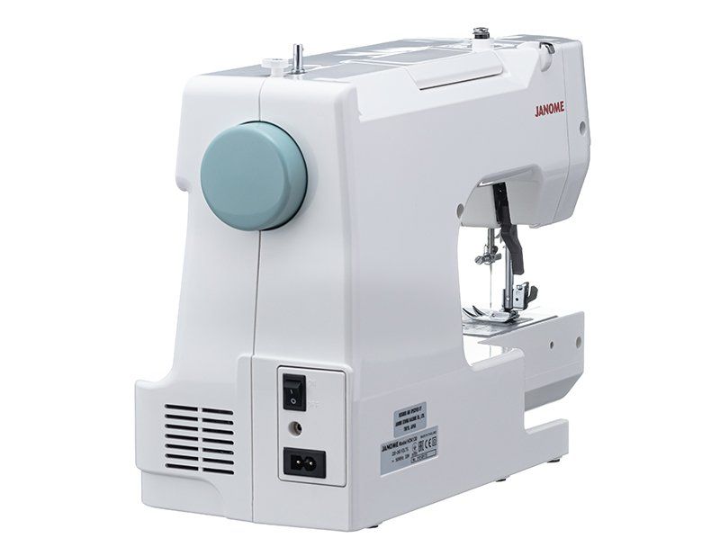 Швейная машина JANOME HD 6130