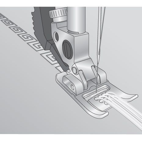 Лапка для 7/9 шнуров с системой IDT™ PFAFF 820608096