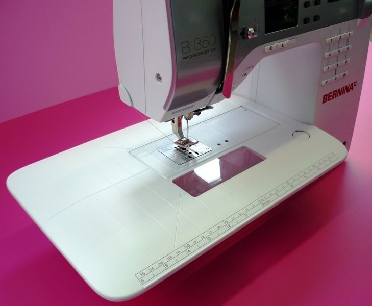 033 045 70 00 Столик приставной швейный Bernina для 330-380