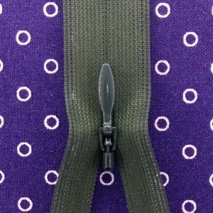 Молния потайная 22см, неразъемная тип 2 (4,20мм) YKK 0004715/22 CHC-26 (890)