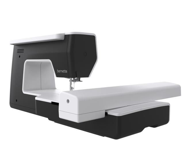 Вышивальная машина Bernette b70 DECO