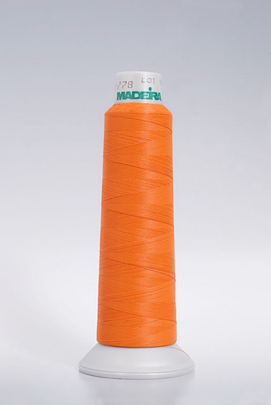 Нитки матовые, вышивальные Frosted Matt MADEIRA №40, 2500м