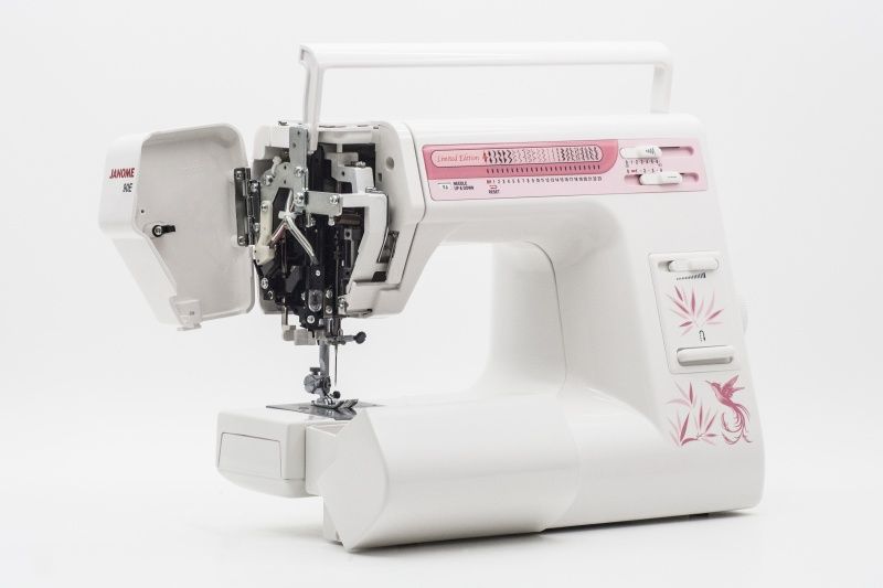 Швейная машина Janome 90e