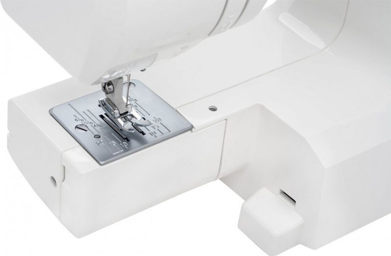 Швейная машина Janome 3112R