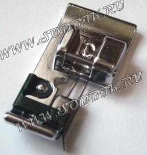 Лапка Janome оверлочная широкая 820-804-019