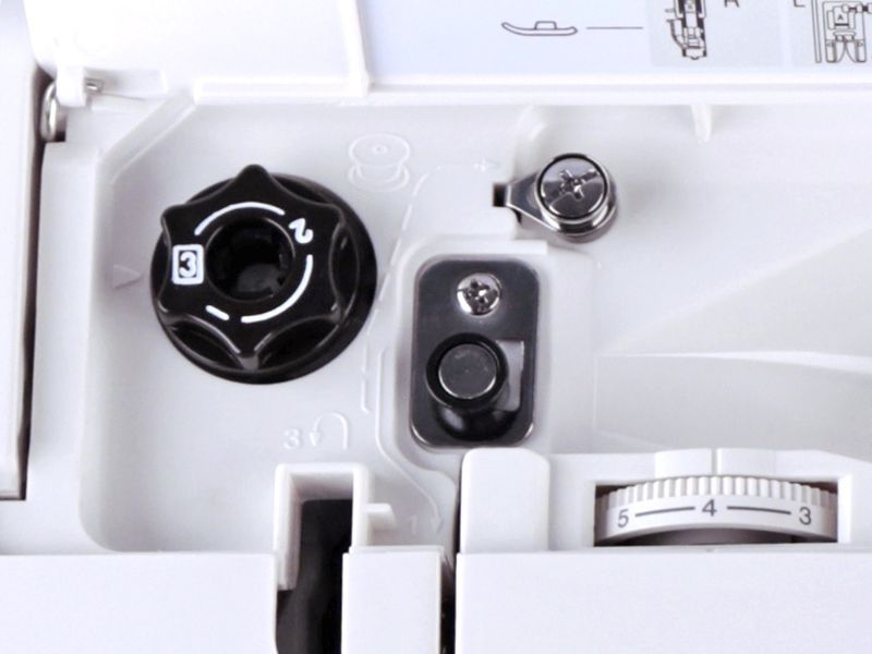 Швейная машина Janome ArtDecor 718a