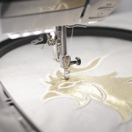 Вышивальная машина Bernina B500