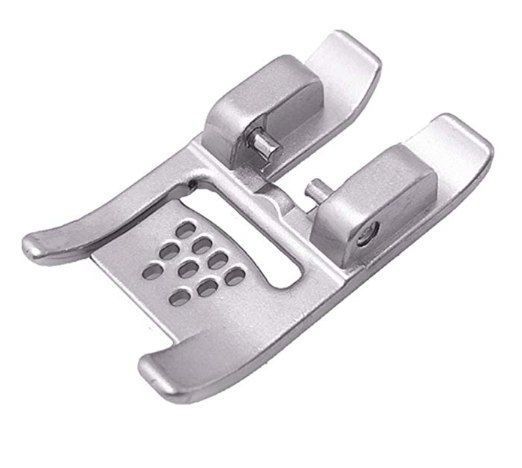 Лапка для 7/9 шнуров с системой IDT™ PFAFF 820608096