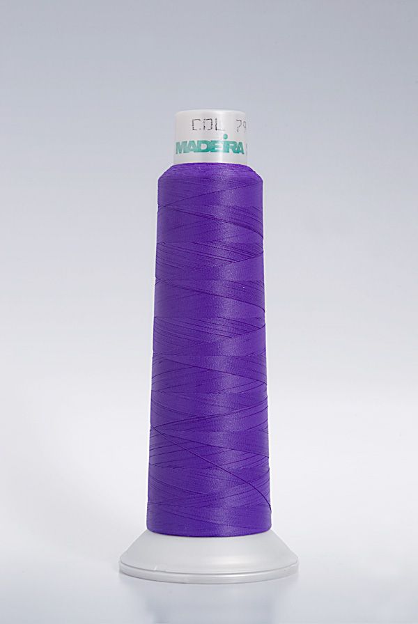 Нитки матовые, вышивальные Frosted Matt MADEIRA №40, 2500м
