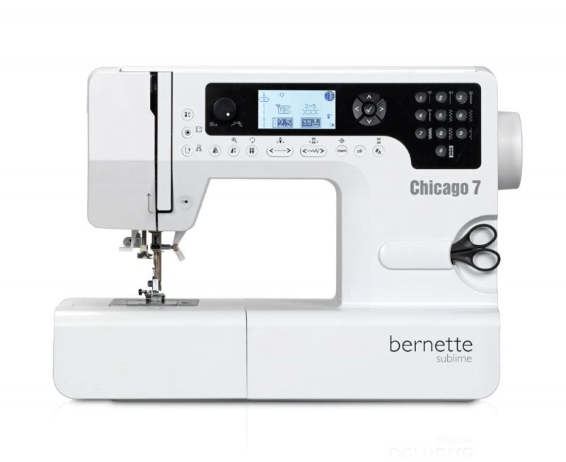 Швейно-вышивальная машина Bernette Chicago 7 | Фото 5