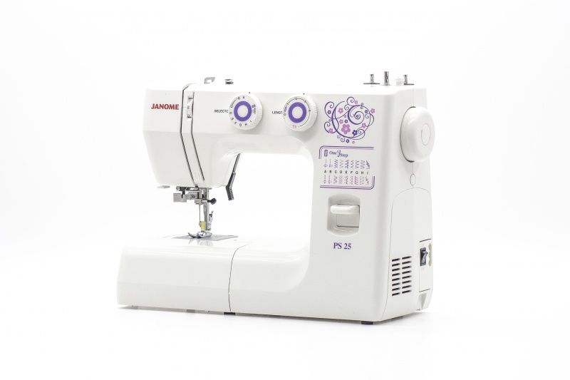 Швейная машина Janome PS-25