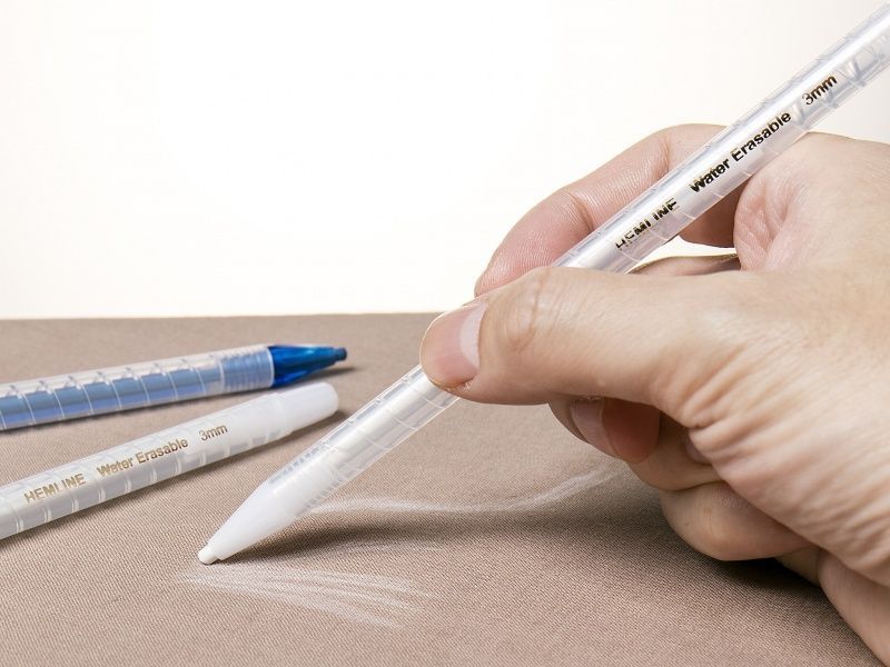 Карандаш портновский смываемый водой, белый Hemline 292.WHT/G002