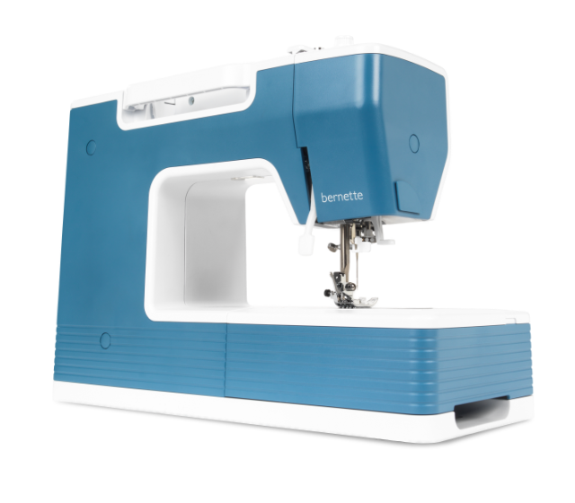 Швейная машина Bernette B05 Academy