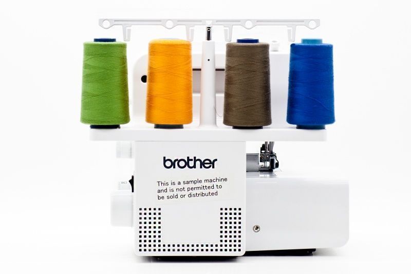 Оверлок Brother 655D