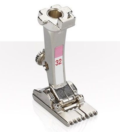 Лапка Bernina №32 для застрачивания защипов (7 желобков)