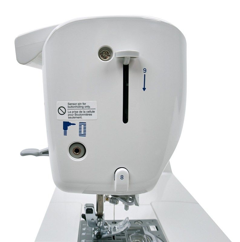 Швейная машина Juki HZL-F700