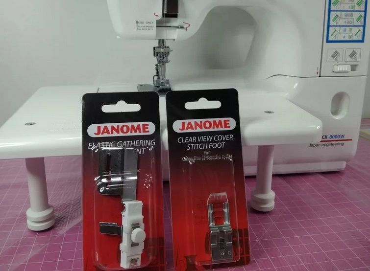 Приставной столик для Janome Cover Pro + 2 лапки  796-401-006