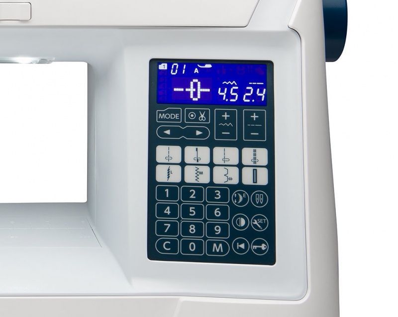 Швейная машина Janome Skyline S6