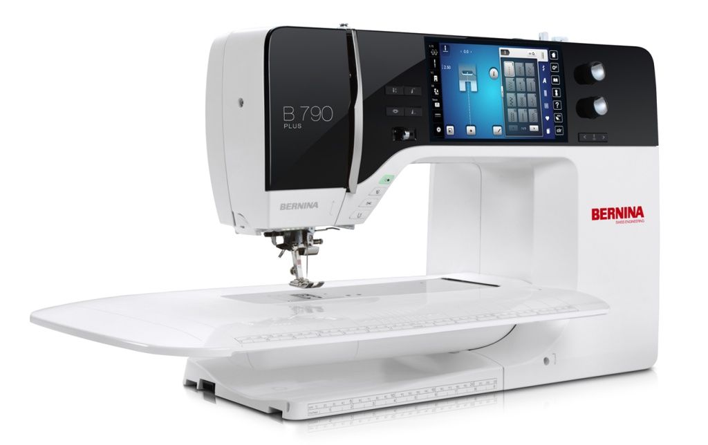 Швейная машина Bernina 790 PLUS с вышивальным модулем
