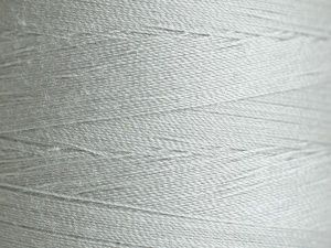 Нити для машинной стежки Madeira Aeroquilt №40 (2750 м) (8100)