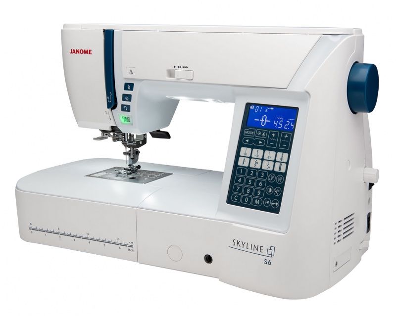 Швейная машина Janome Skyline S6