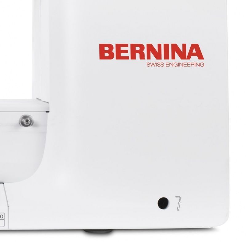Швейная машина Bernina B435