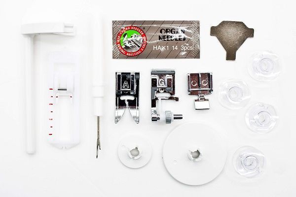 Швейная машина Janome EL-150