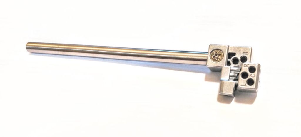 Игловодитель в сборе с иглодержателем Juki MO-735, Bernina 1300DC/1300MDC