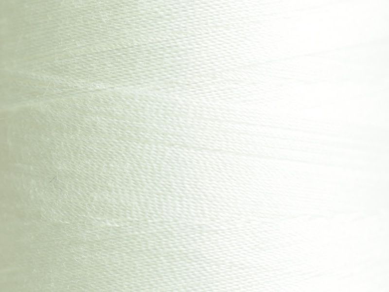 Нити для машинной стежки Madeira Aeroquilt №40 (2750 м)