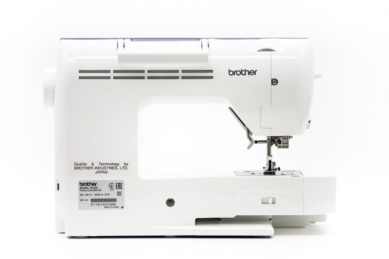 Швейная машина Brother NV-300