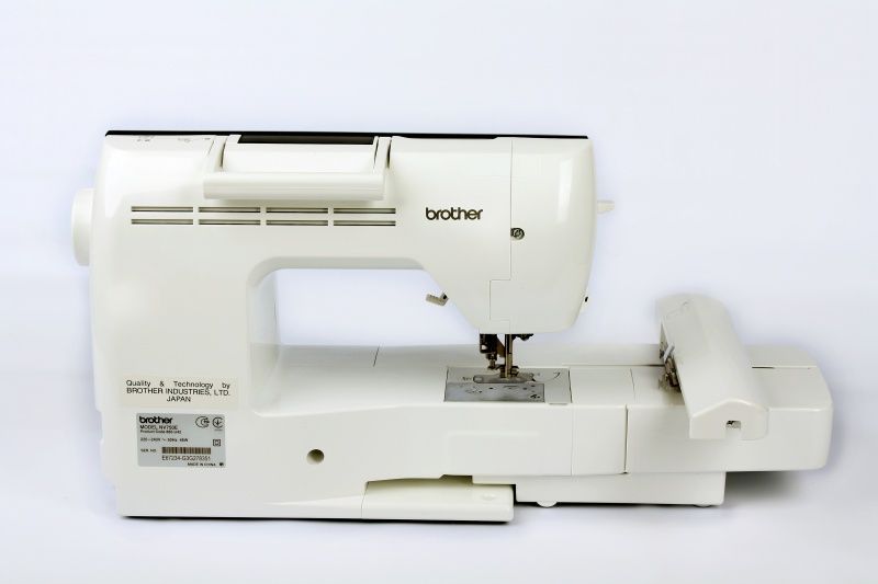 Вышивальная машина Brother NV-750E