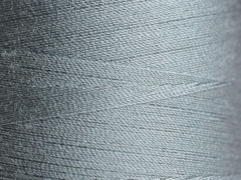 Нити для машинной стежки Madeira Aeroquilt №40 (2750 м)