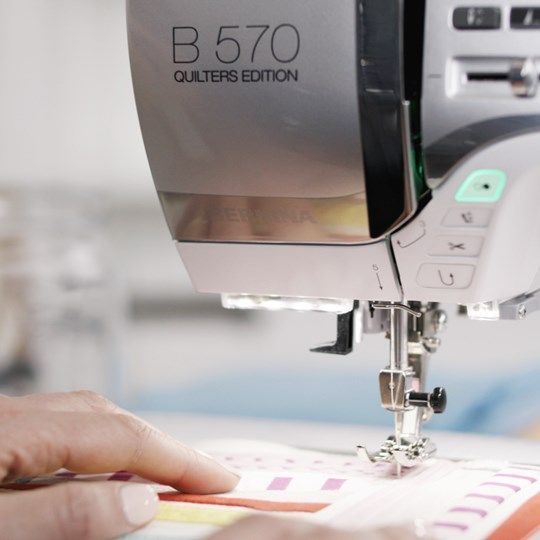 Швейная машина Bernina B570 QE