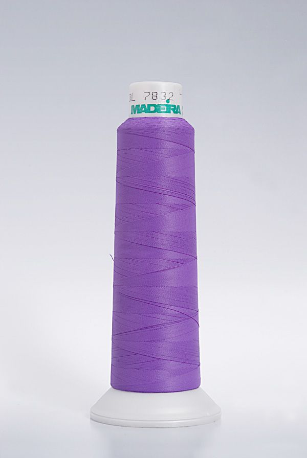Нитки матовые, вышивальные Frosted Matt MADEIRA №40, 2500м