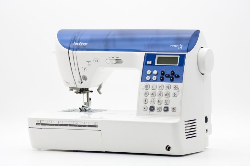 Швейная машина Brother NV-670