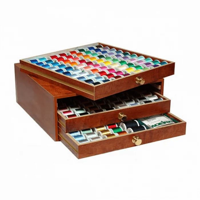 Шкатулка с нитками Polyneon Madeira (170 х 400 м) 8185H