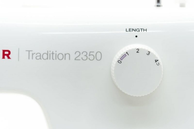 Швейная машина Singer 2350