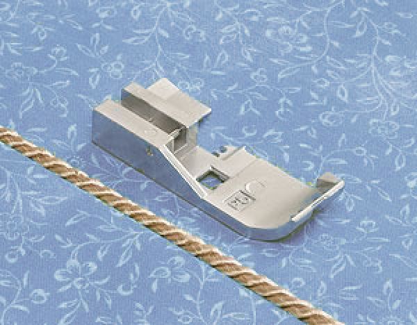 Лапка BabyLock для вшивания кордовой ленты 5 мм. B5002-05A-C-E