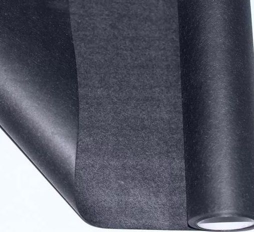 Флизелин клеевой черный, отрывной 30 см х 10 м, плотность 62 г/м2