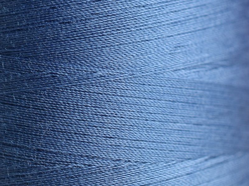 Нити для машинной стежки Madeira Aeroquilt №40 (2750 м)