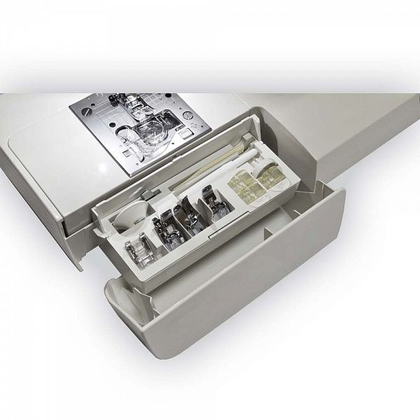 Швейная машина Juki HZL-DX7