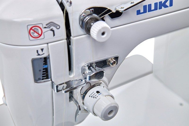 Прямострочная швейная машина Juki TL-2300 Sumato