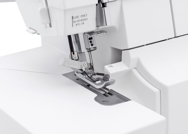 Оверлок Janome AirThread 2000D